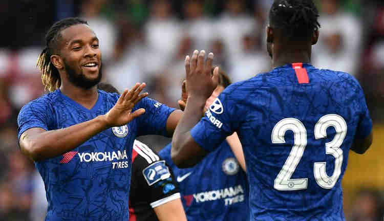 Chelsea Striker Michy Batshuayi Set To Stay At Stamford Bridge