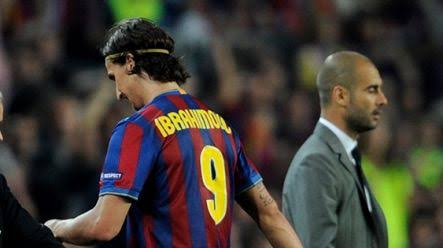 Zlatan Ibrahimovic angrily walking away after substituted in a match by Pep Guardiola at Barcelona 