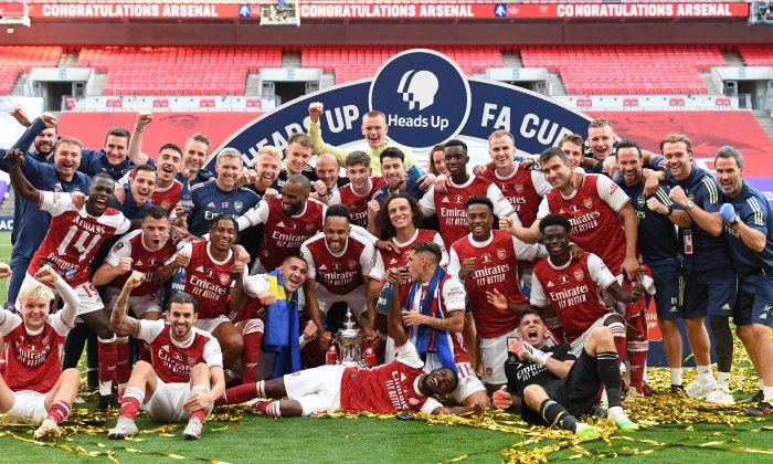 Arsenal football club celebrating 2019-2020 FA Cup victory 