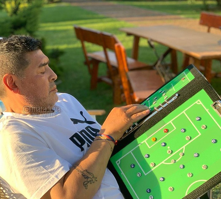 Diego Maradona on managerial duty. 