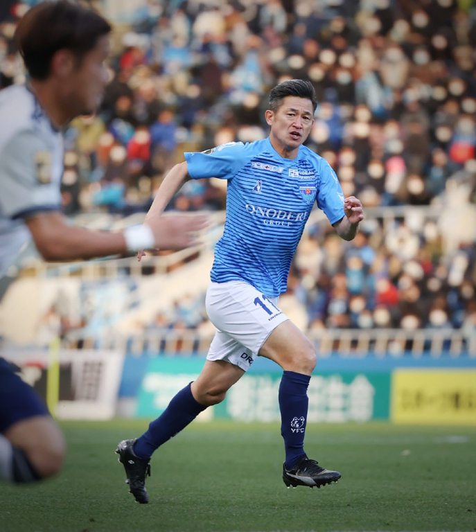 Kazuyoshi Miura in action for Yokohama FC.