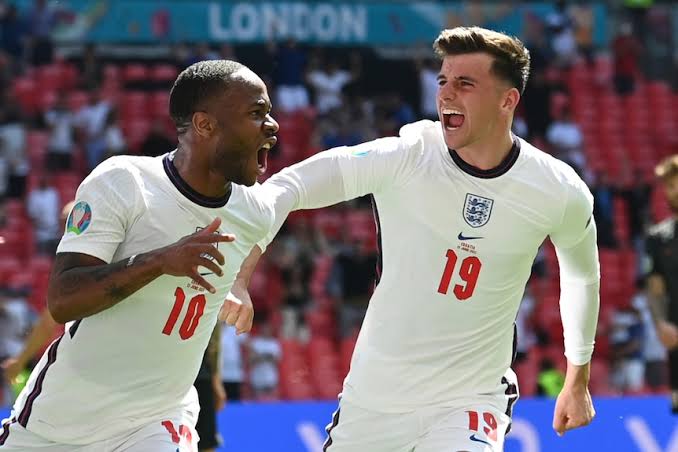 England duo of Raheem Sterling and Mason Mount celebrates a goal in Euro 2020.
