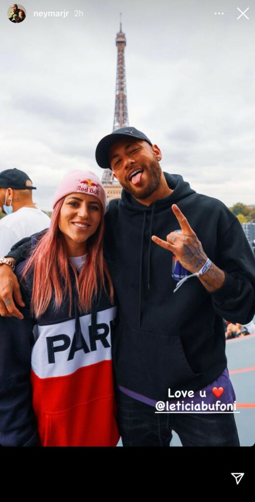 Neymar of PSG says he loves skater Leticia Bufoni as they hang out in Paris