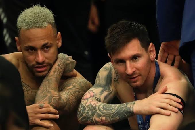 Lionel Messi and Neymar continue to wait to play together at PSG