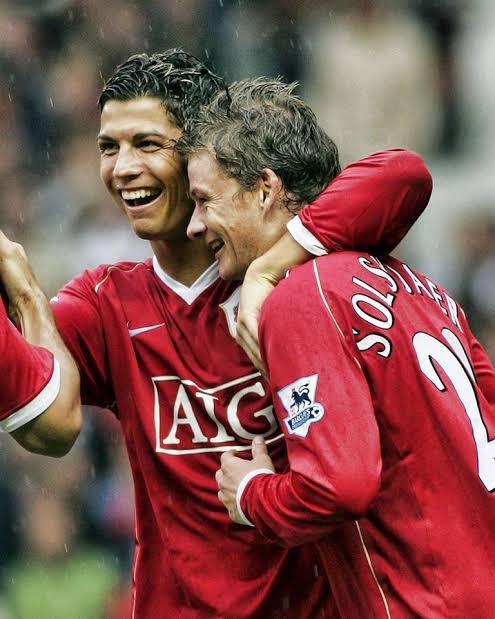 Cristiano Ronaldo played alongside Ole Gunnar Solskjaer at Manchester United before the Norwegian retired to become a coach. 