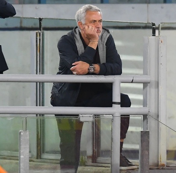 Jose Mourinho watch the rest of the Roma vs Napoli game from the stand. 