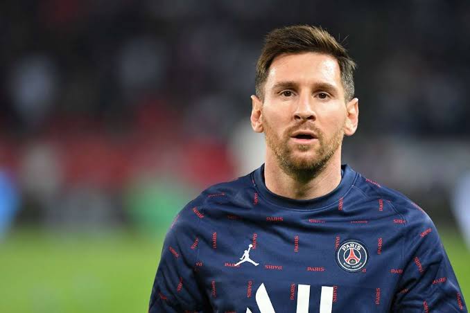 Lionel Messi forgets to mention Barcelona as a UEFA Champions contender