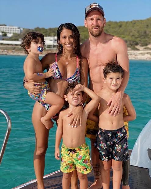 Lionel Messi and his family. 