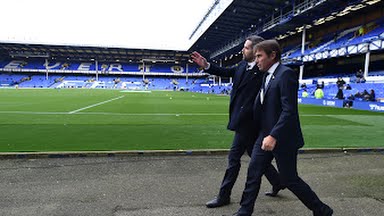 Antonio Conte of Tottenham is a happy man after drawing with Everton