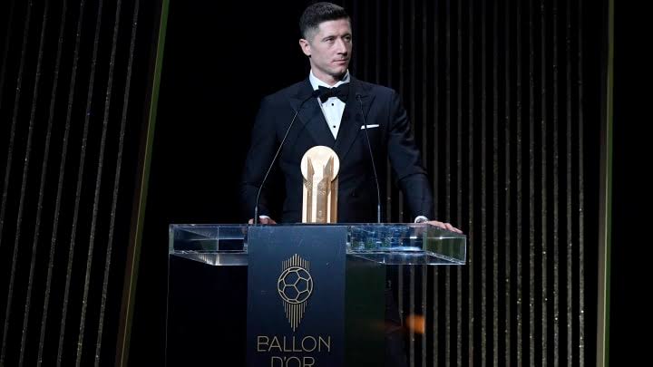 Robert Lewandowski wins best striker in the 2021 Ballon d'Or. 