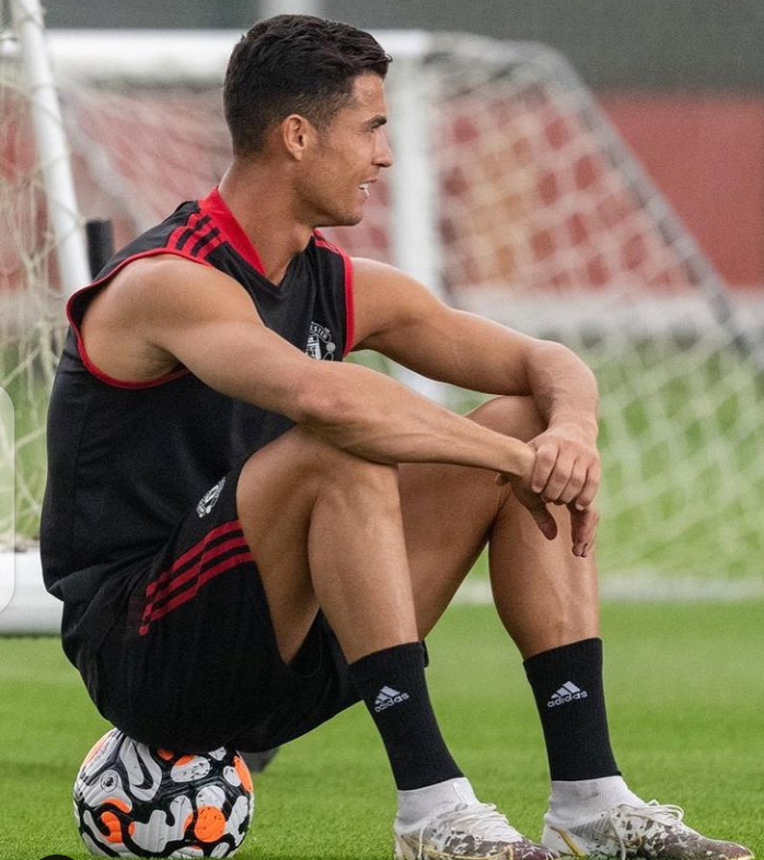 Cristiano Ronaldo was reportedly forced to leave Manchester United's training session due to a thigh injury