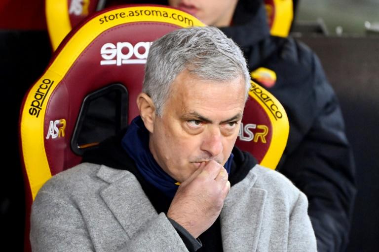 After Juventus' Serie A loss, Jose Mourinho slams 'weak' Roma for their 'lack of personality' After allowing three goals