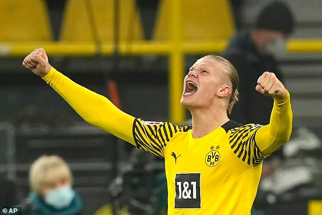 Erling Haaland Under Massive Pressure To Make Decision As Dortmund are Keen on Securing His Signature