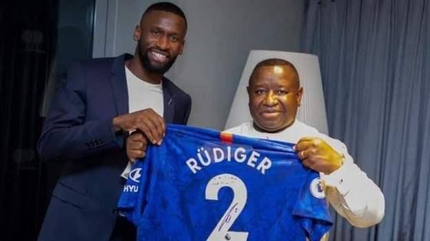 Antonio Rudiger Was Mobbed By Fans In Sierra Leone ... One Even Hopped on His Back To Have A Better Look At Him
