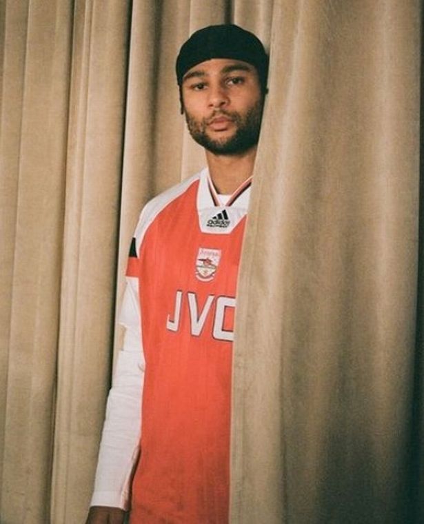 Serge Gnabry in Arsenal's old jersey. 