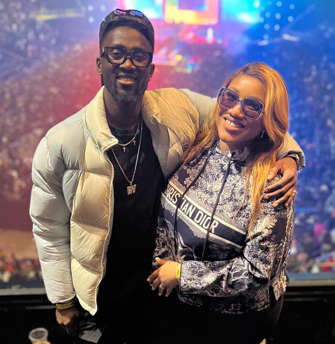 Wilfred Ndidi of Leicester City and his wife Dinma Fortune showed proof of being at Davido's 02 Arena Concert