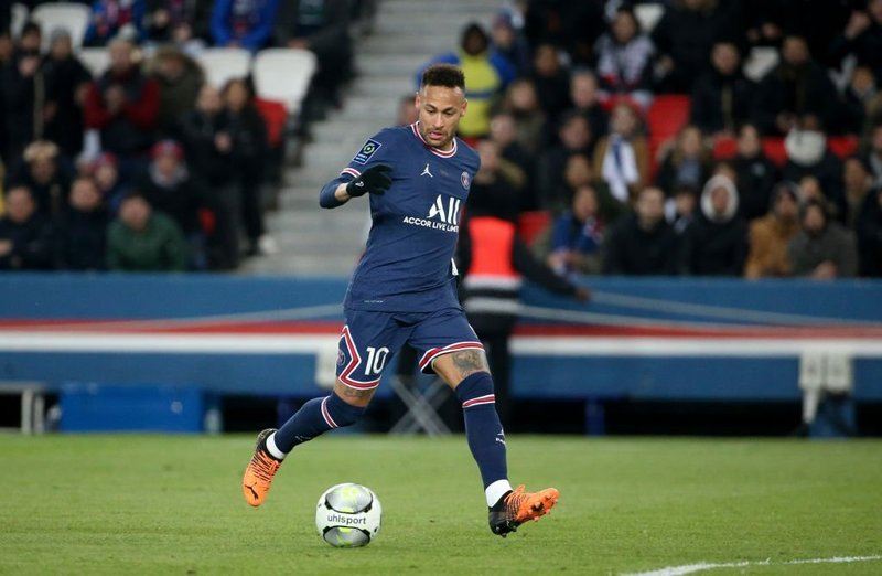 ‘The No.10 shirt is waiting for him’ – Joelinton tells Neymar to join him at Newcastle