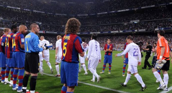 FC Barcelona gave Real Madrid a guard of honor in 2008.
