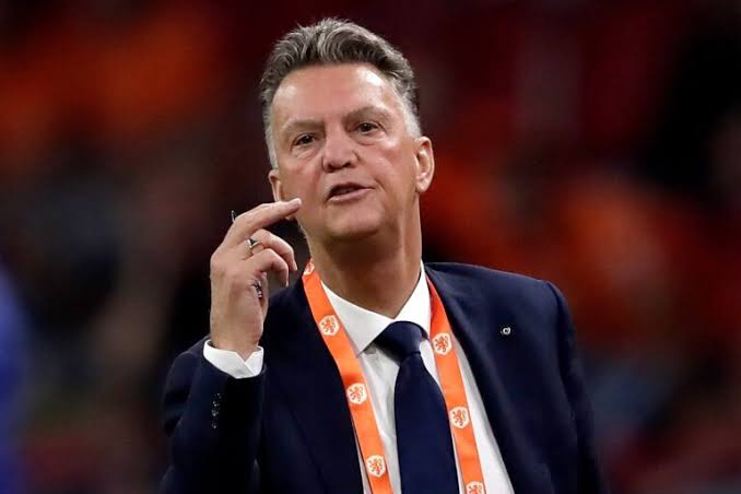 Louis van Gaal will lead the Netherlands to the World Cup despite his health challenges