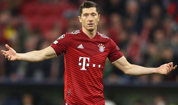 Lewandowski left out of Konami announcement with Bayern Munich 
