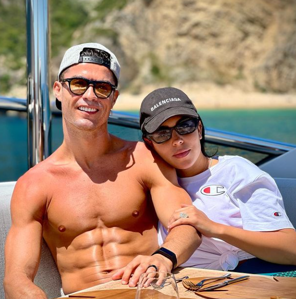 Cristiano Ronaldo cool off with his lover Georgina Rodriguez for the first time since their son died