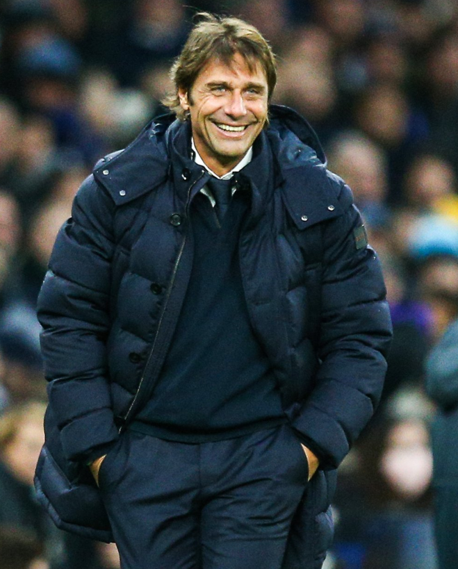 Coach Antonio Conte of Tottenham Hotspur. 