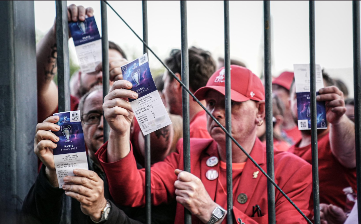 Stranded Liverpool fans outside the Stade de France in Paris after they were denied access. 