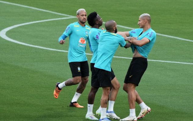 Richarlison and Vinicius fight dirty during training ahead of Brazil vs Japan clash