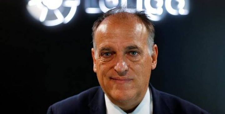 Barcelona are unhappy with Javier Tebas's statement about Lewandowski