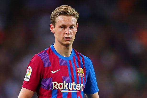 Man United to submit improved offer for Frenkie de Jong