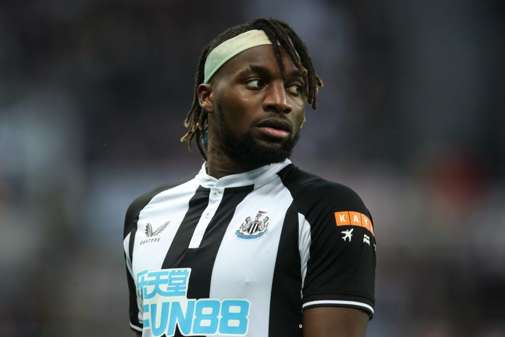 Tottenham and Chelsea shows interest in signing Allan Saint-Maximin from Newcastle