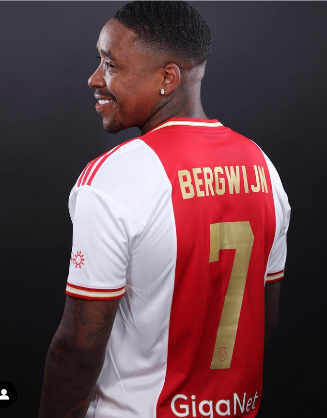 Steven Bergwijn will wear shirt number seven at Ajax from next season. 