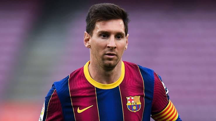 Barcelona to sign Messi
