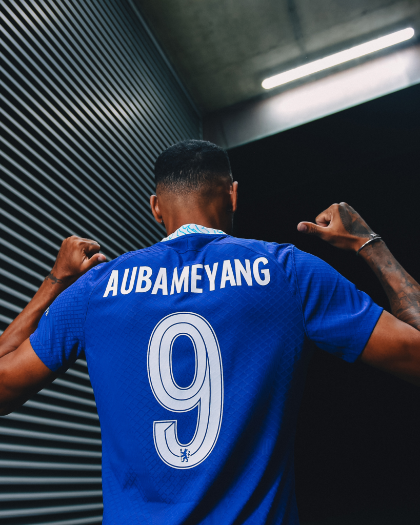 Chelsea Completes Signing Of Pierre-Emerick Aubameyang From Barcelona For €12m On Transfer Deadline Day
