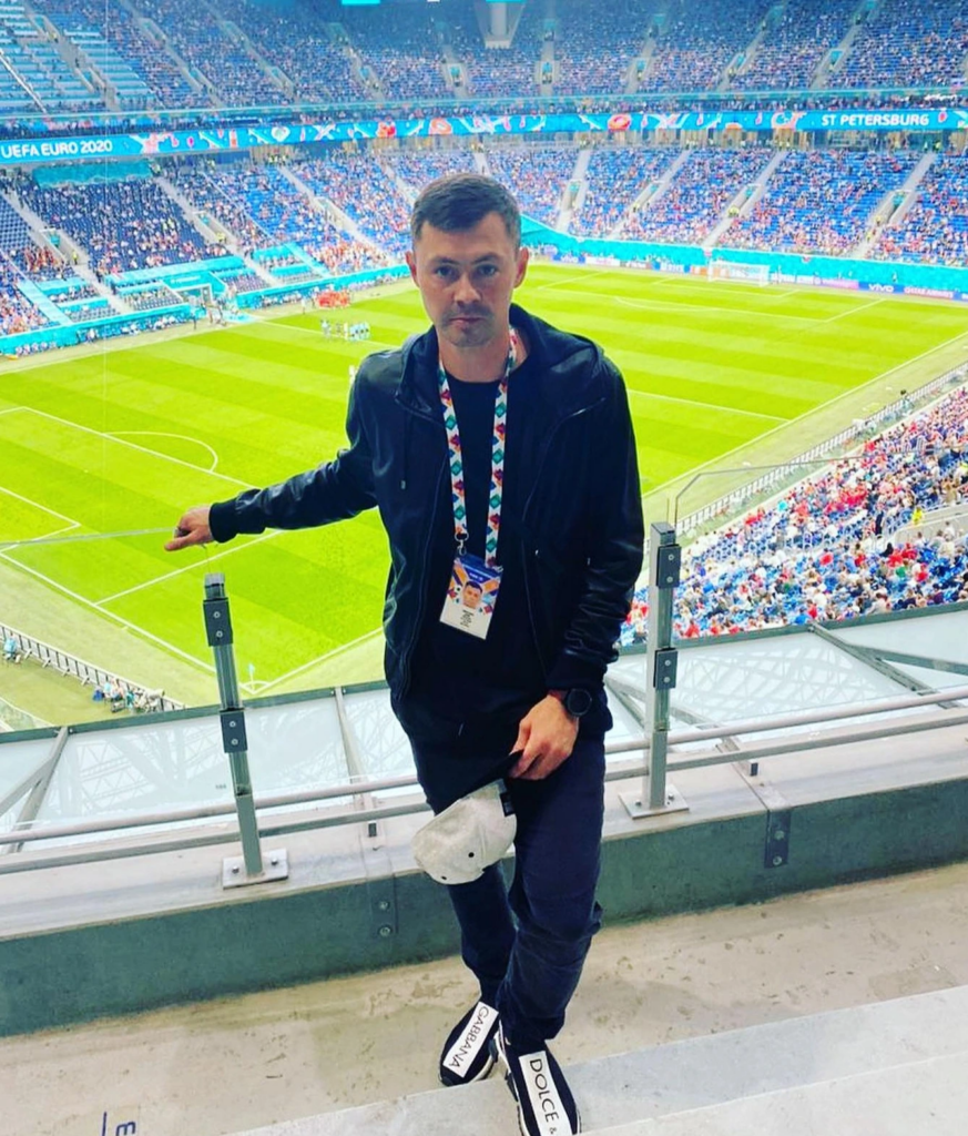Diniyar Bilyaletdinov has been summoned by Putin to fight as Russian football team personnel refuse to return home