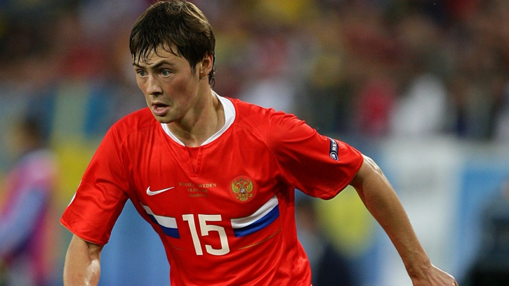 Diniyar Bilyaletdinov has been summoned by Putin to fight as Russian football team personnel refuse to return home