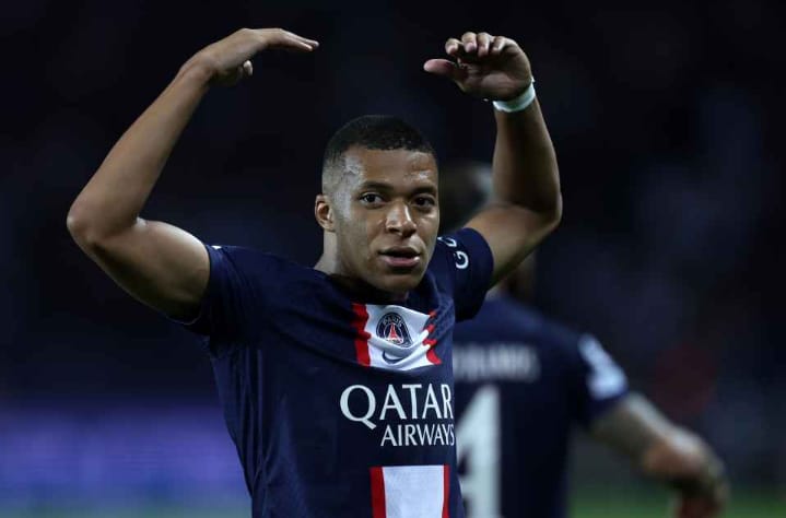 Kylian Mbappe Overtakes Edinson Cavani to Become All Time Highest Goal Scorer in The Champions League