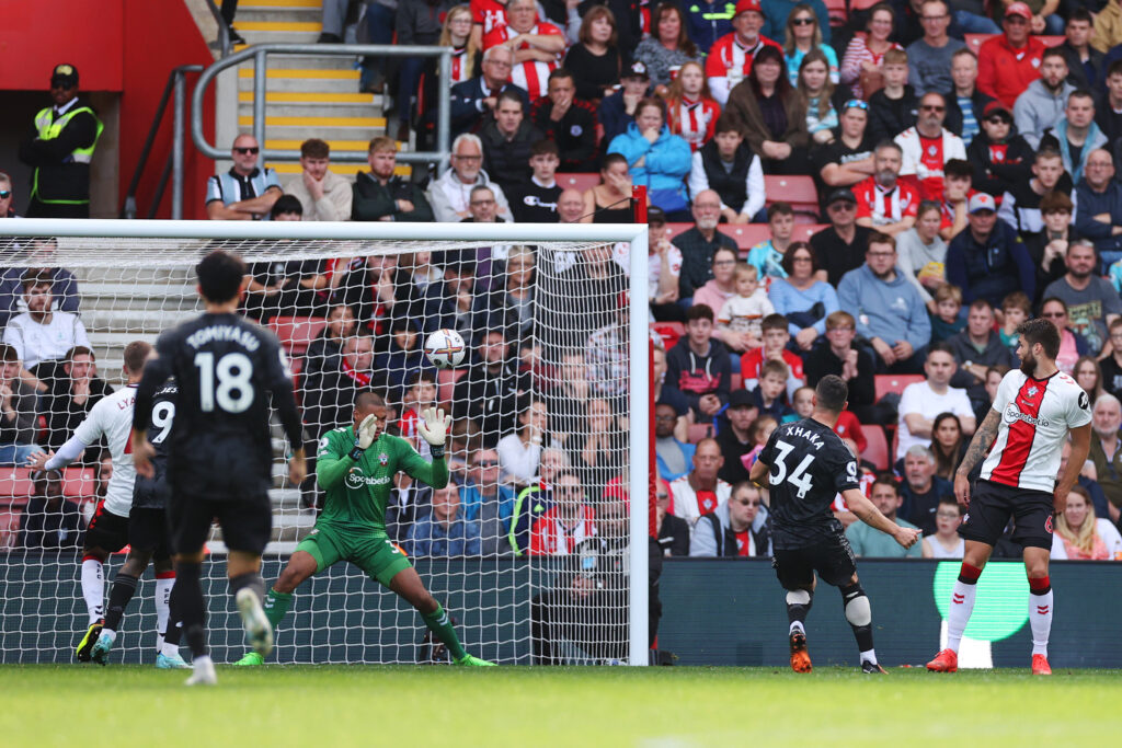 Arsenal Held Down By Relentless Southampton And Failed To Go Four Points Clear Of The Premier League Table