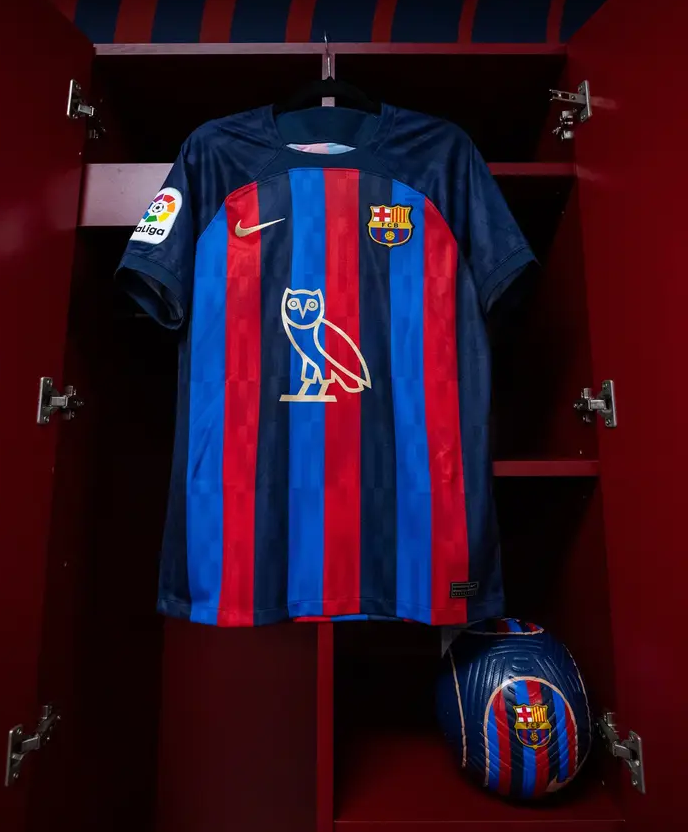 Drake Will Become The First Spotify Artist to Feature on Barcelona Kits