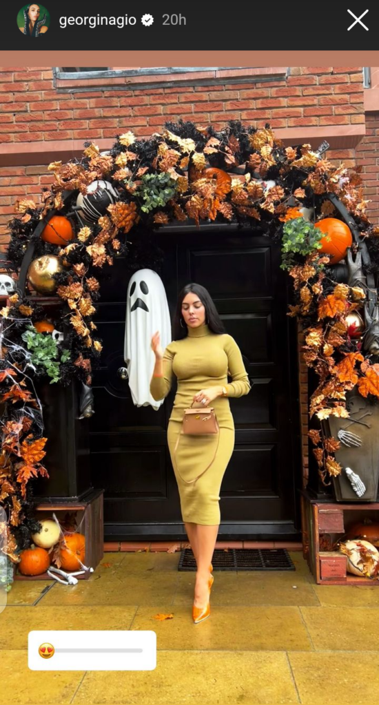 Georgina Rodriguez Flaunts Halloween Decorations In Sexy Outfit Amidst Cristiano Ronaldo's Woes