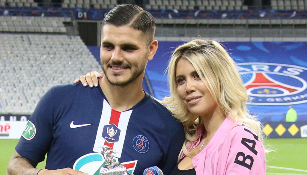 Wanda Nara Is Seen Kissing A Rapper Who Is 13 Years Younger As Mauro Icardi Refers To His Ex Wife As The "laughing stock of the world"