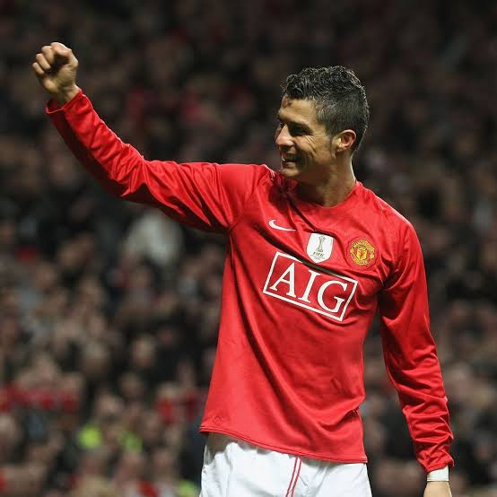 Cristiano Ronaldo is Likely to Exit Manchester United by January, Roy Keane blasts Manchester United For Disrespecting The Icon