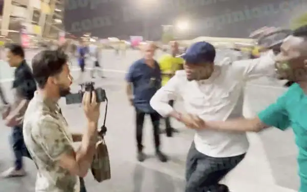 Samuel Eto'o Caught On Camera Assaulting A Man In Qatar on Monday Before Watching Brazil's Win Against South Korea (Video)