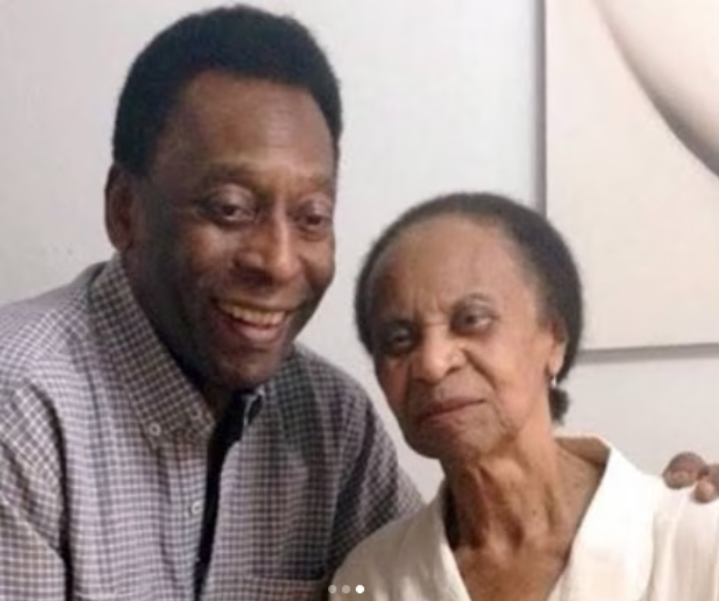 Pele's Mother, Celeste Is Unaware That The Legendary Football Has Died 