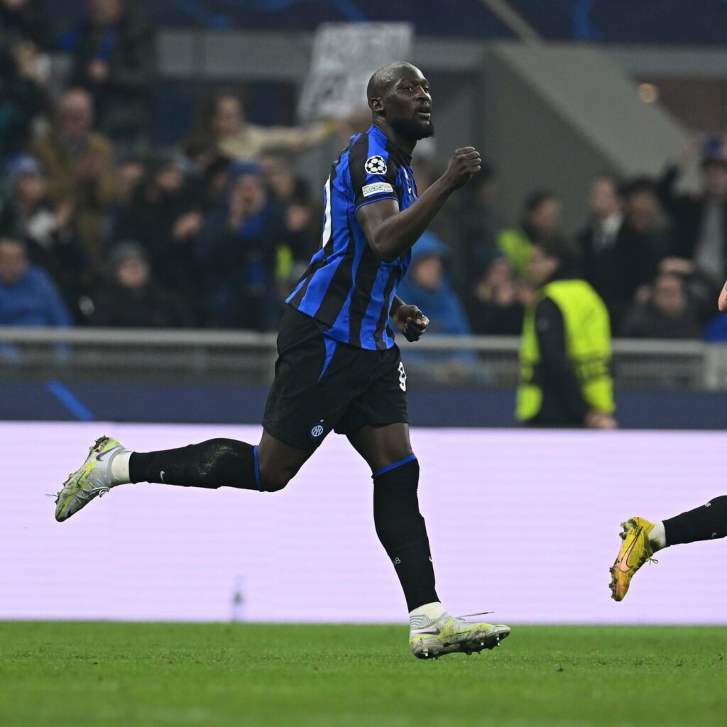 Romelu Lukaku Helps Inter Milan Beat 10-Man FC Porto
