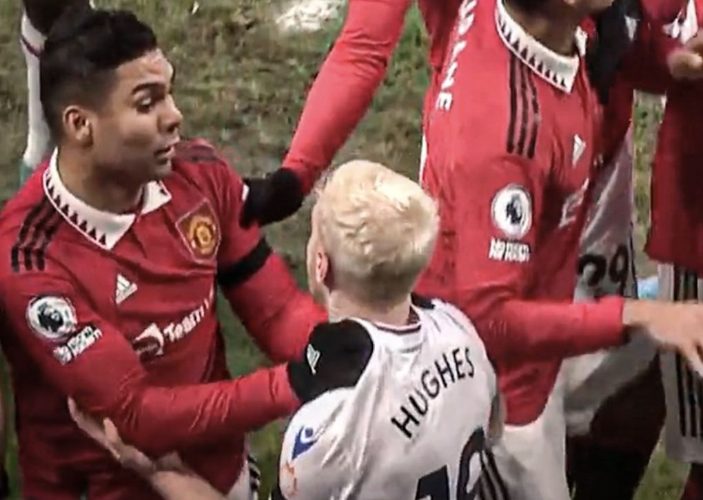 Manchester United Fans Are Convinced That Casemiro's Red Should Not Stand
