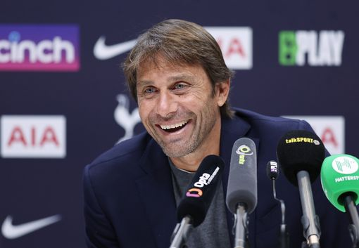 Antonio Conte Snubs Richarlison's Remark After Shushing Tottenham Manager