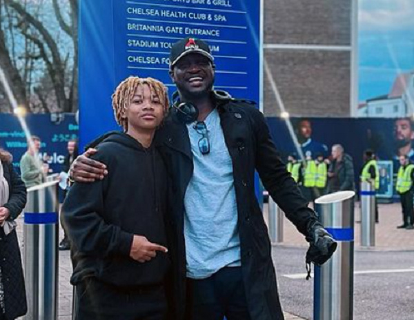 Peter Okoye Of P-Square Was Live At Stamford Bridge As Chelsea And Everton Shares Spoils
