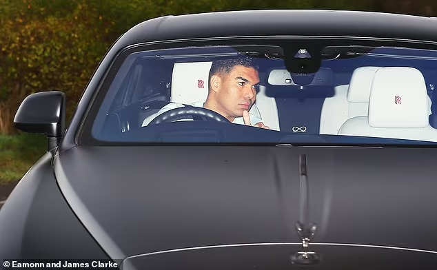 Manchester United Players Arrive Training Looking Dejected After Liverpool's Humbling