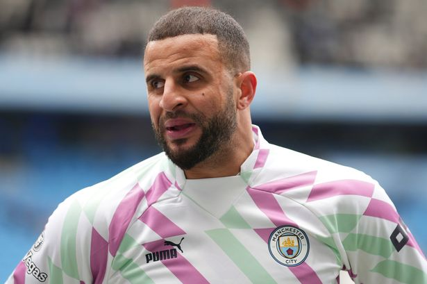 Kyle Walker Caught On Camera Drinking And Flashing Women